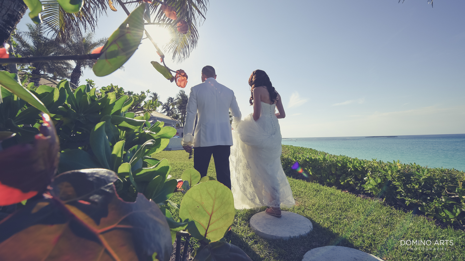 Artistic wedding picture of bride and groom at One&Only Ocean Club Bahamas
