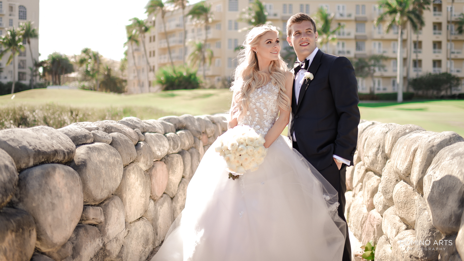 Romantic bride and groom picture at Turnberry Isle Aventura
