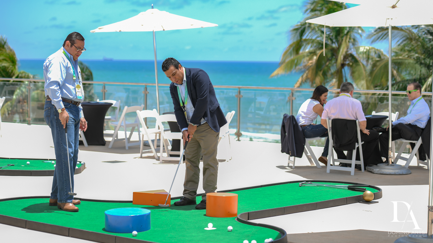 fun activities at Fintech Americas Banking Conference Miami by Domino Arts Photography
