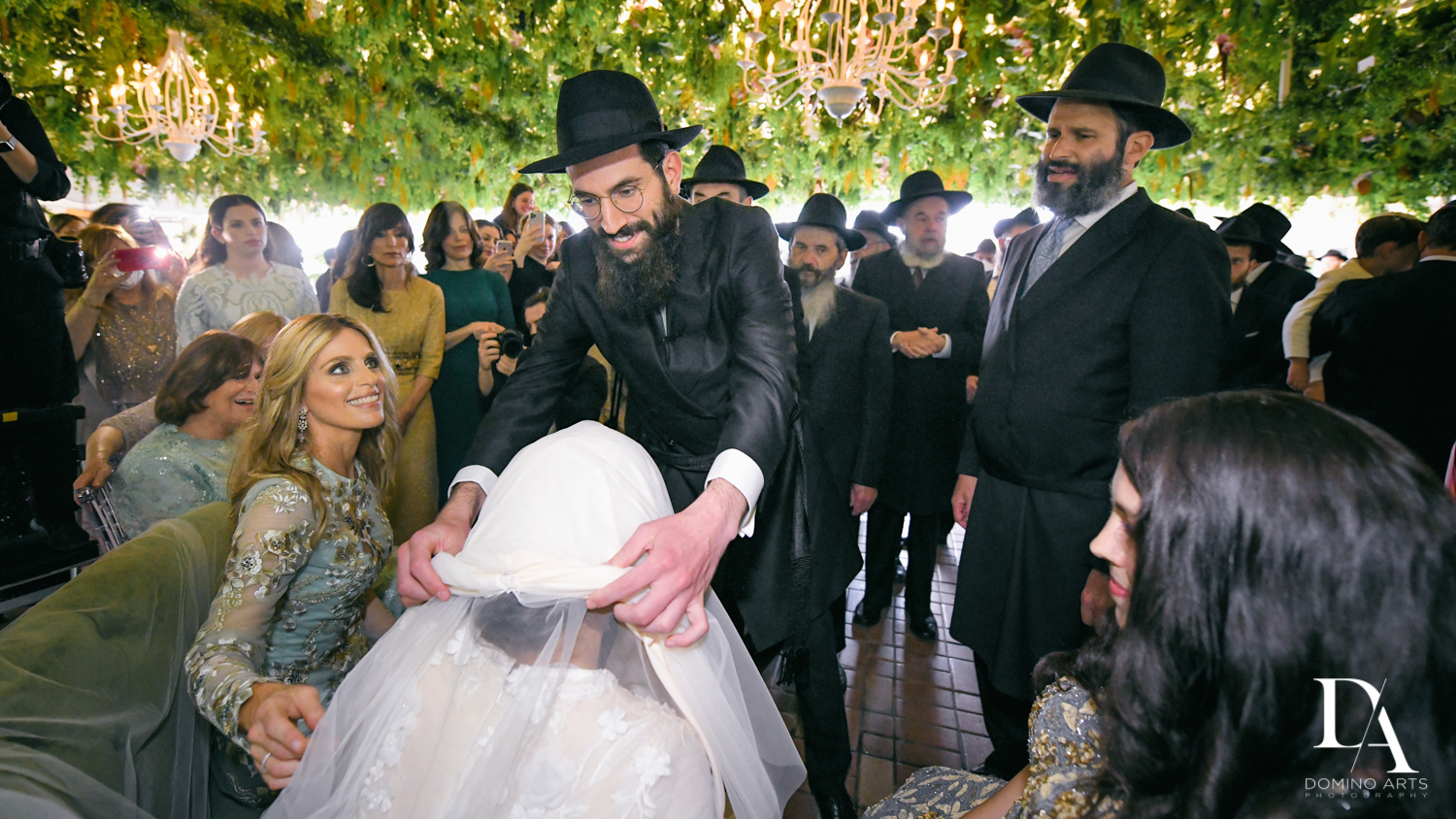 traditions at Jewish Orthodox Wedding in Palm Beach by Domino Arts Photography