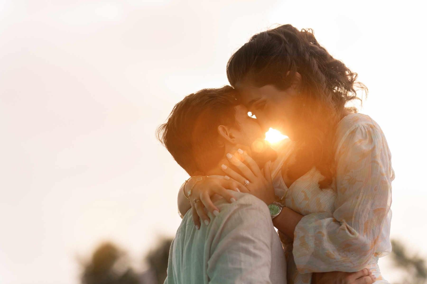 Romantic Miami Beach engagement session by Domino Arts Photography